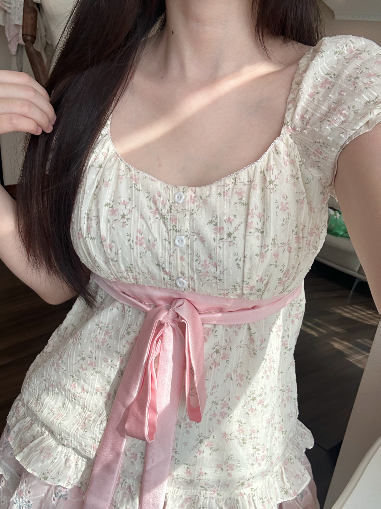 Camelia top