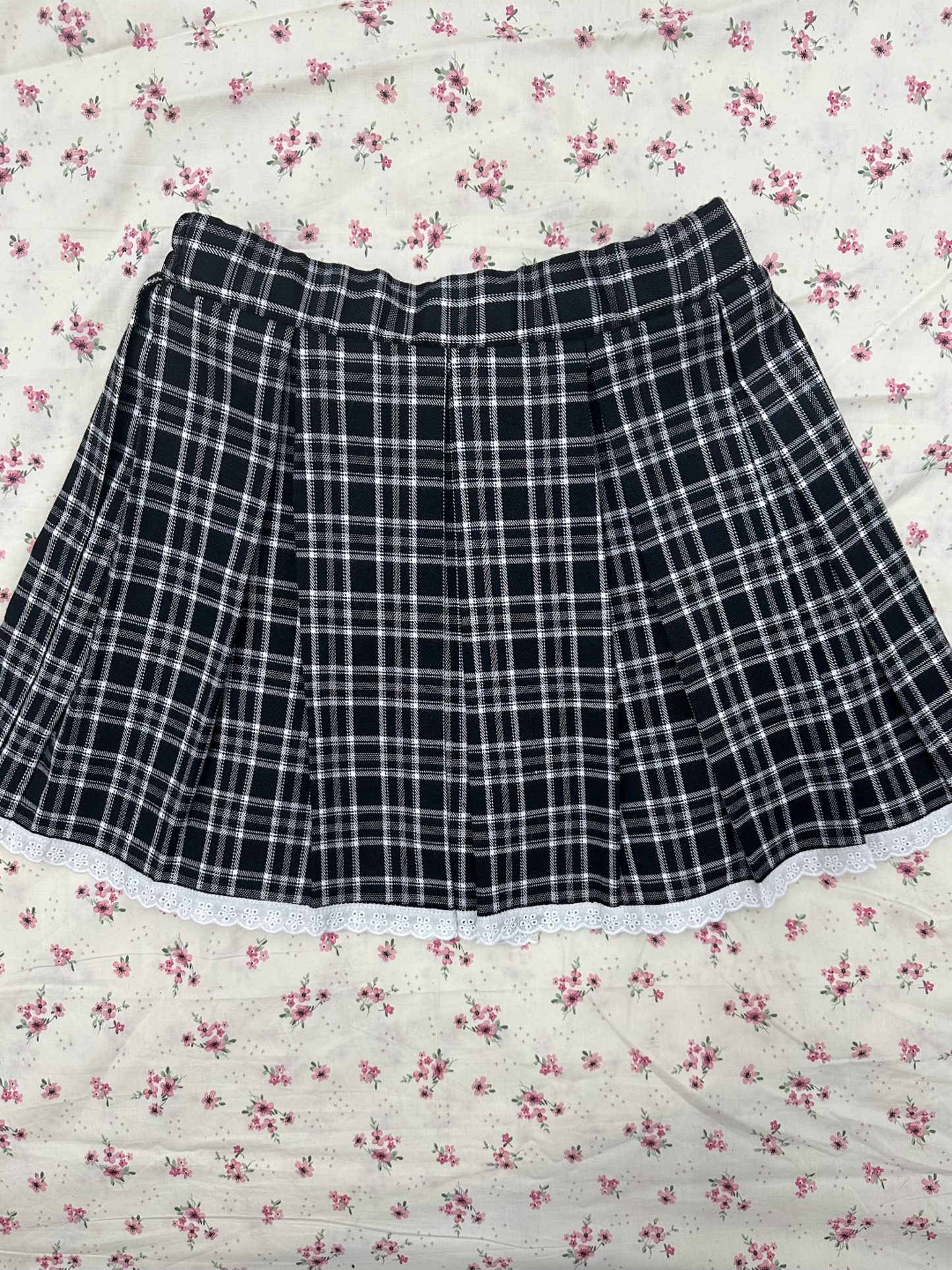 Black plaid skirt