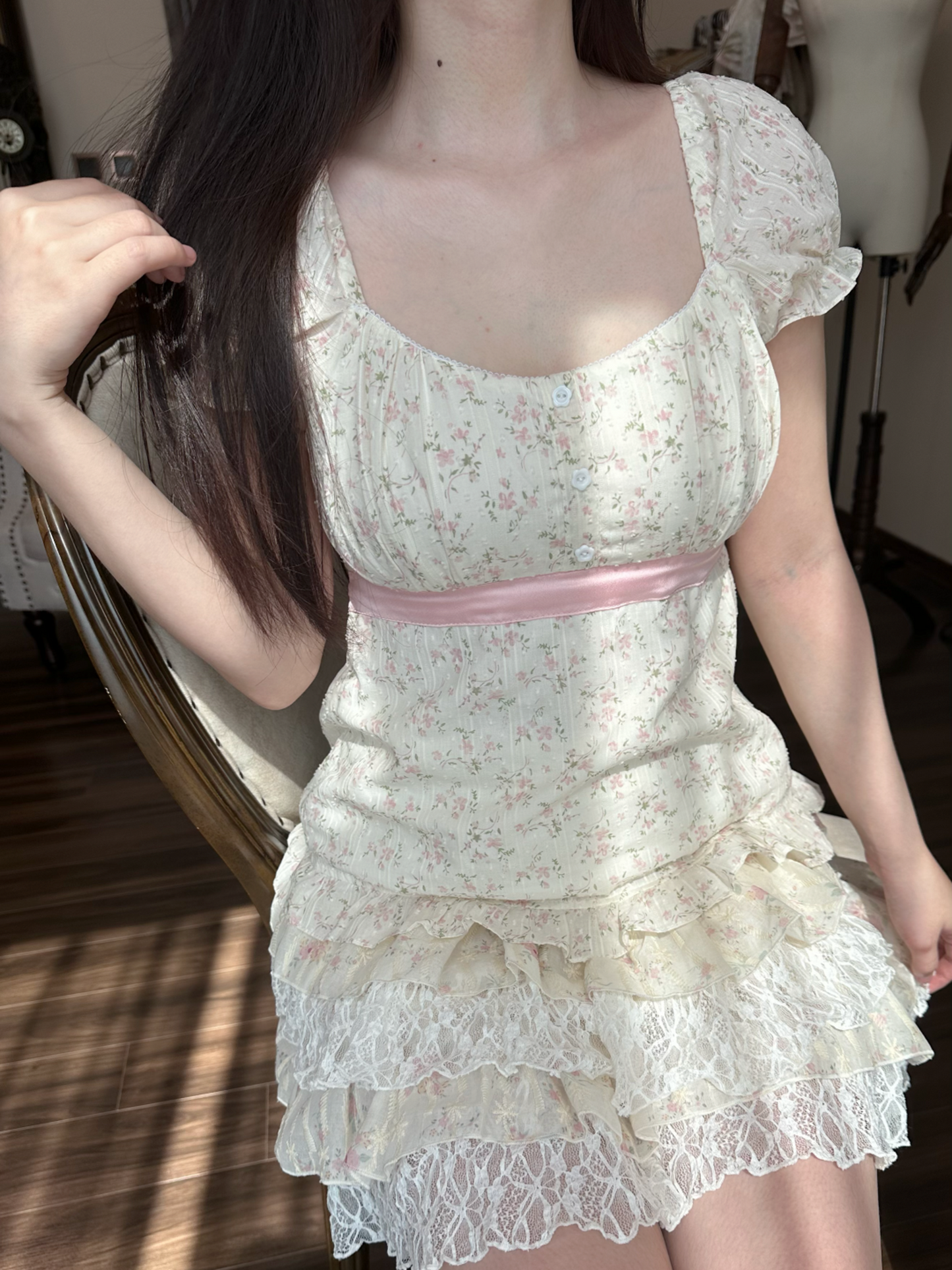 Camelia top