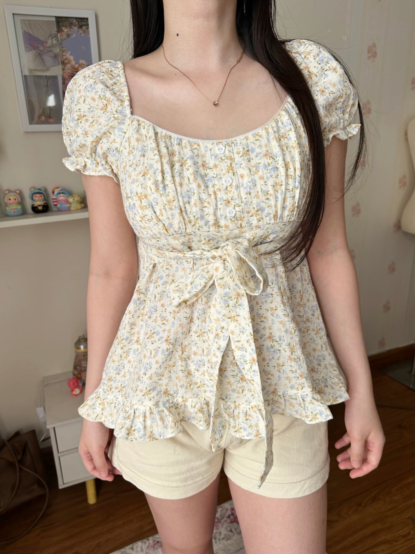 Lily top