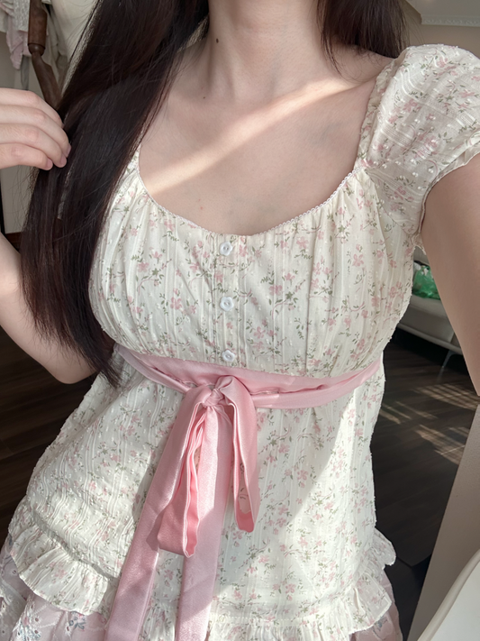 Camelia top