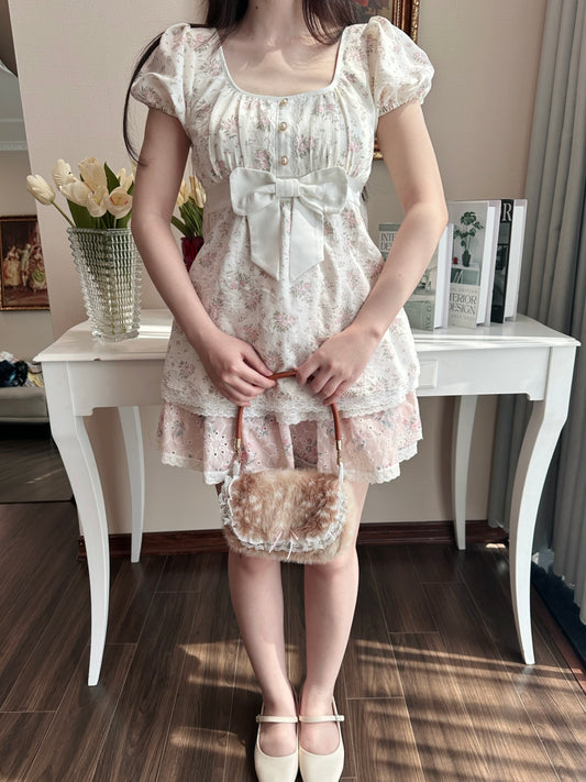 Vintage bloom top