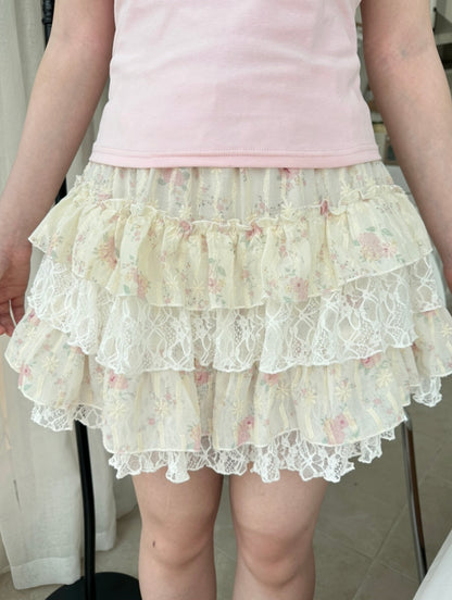 Milk petal skirt